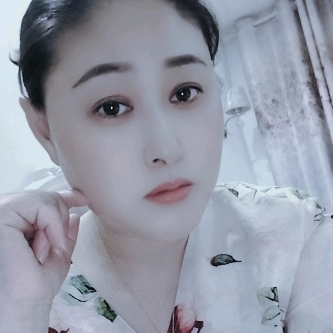紫兰纺窗帘、墙纸、墙布
