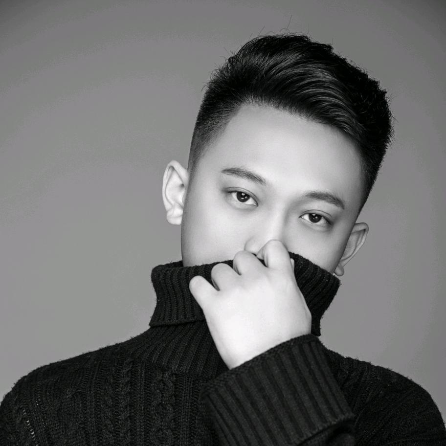 董益男