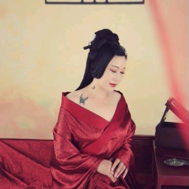 瑞雪儿💰🏚🎁👫💰