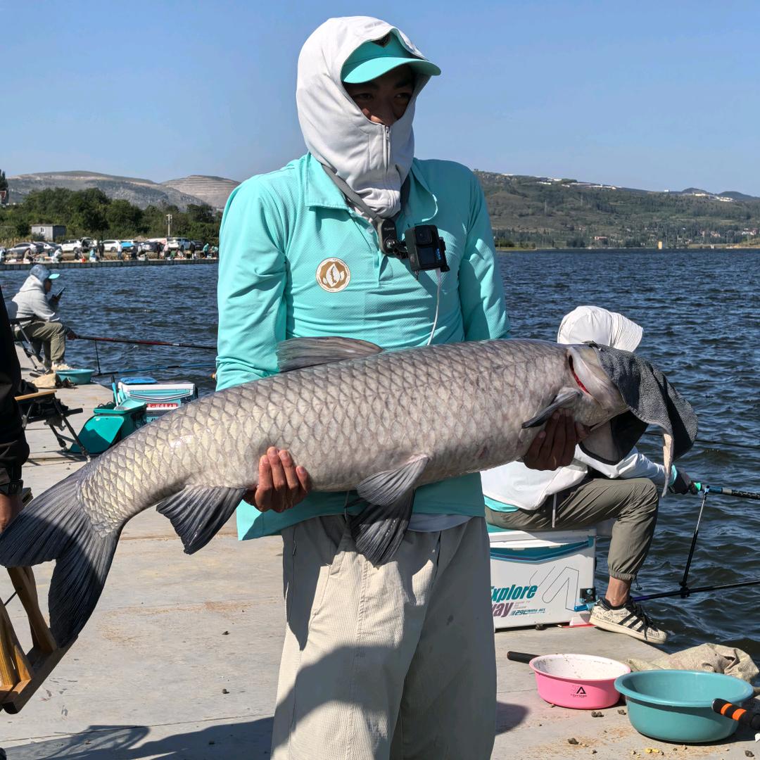 姜姜 钓鱼🎣