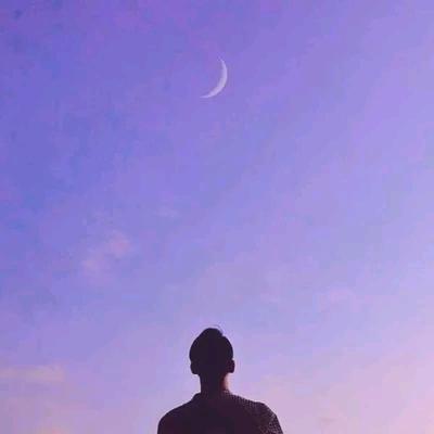 弯月亮⑅ᵕ༚ᵕ˖˚☽