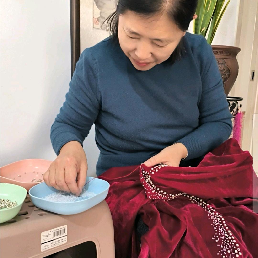 女装裁缝纸样与修改
