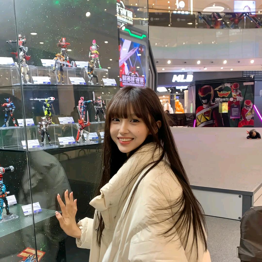 🌈她的益达（i涵）ᵂᴴ⁰²²¹