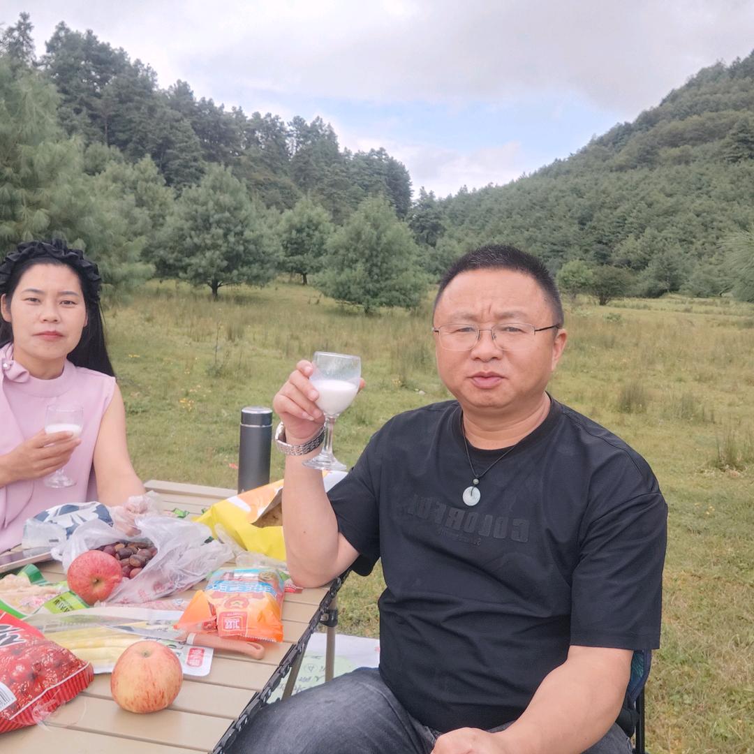 暗云雷动
