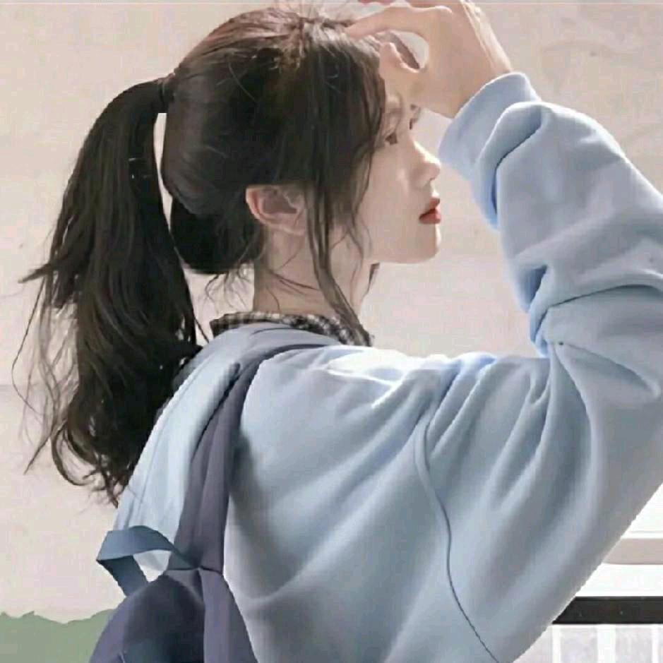 小e