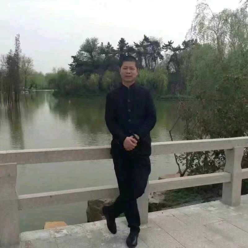 龚衣生