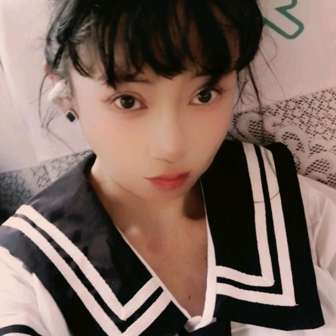 小酷妹