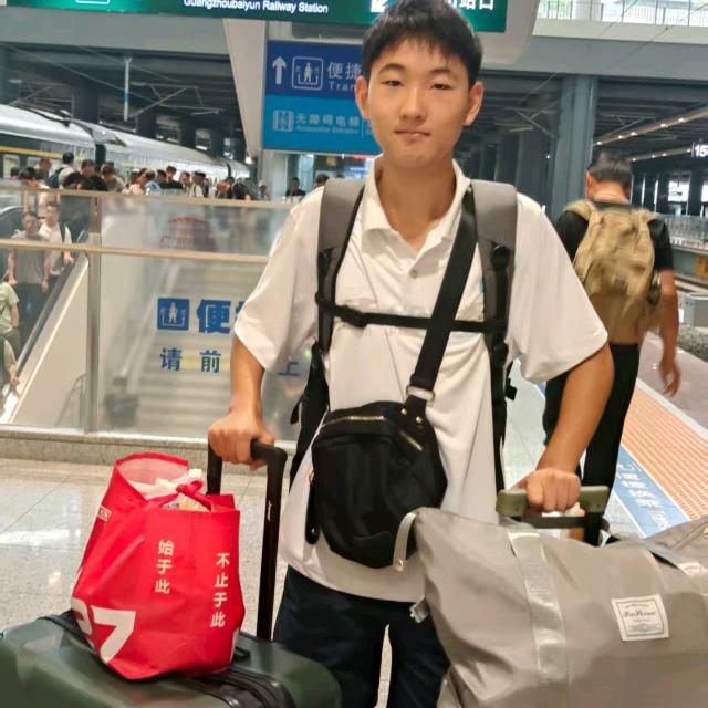 热心市民李先生