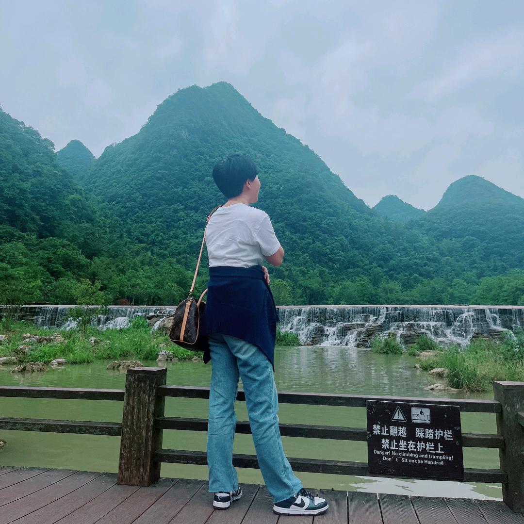 娥姐姐（拒绝连赞）