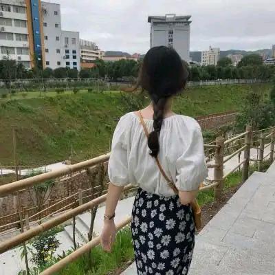 开心过好余生（红娘兰姐）