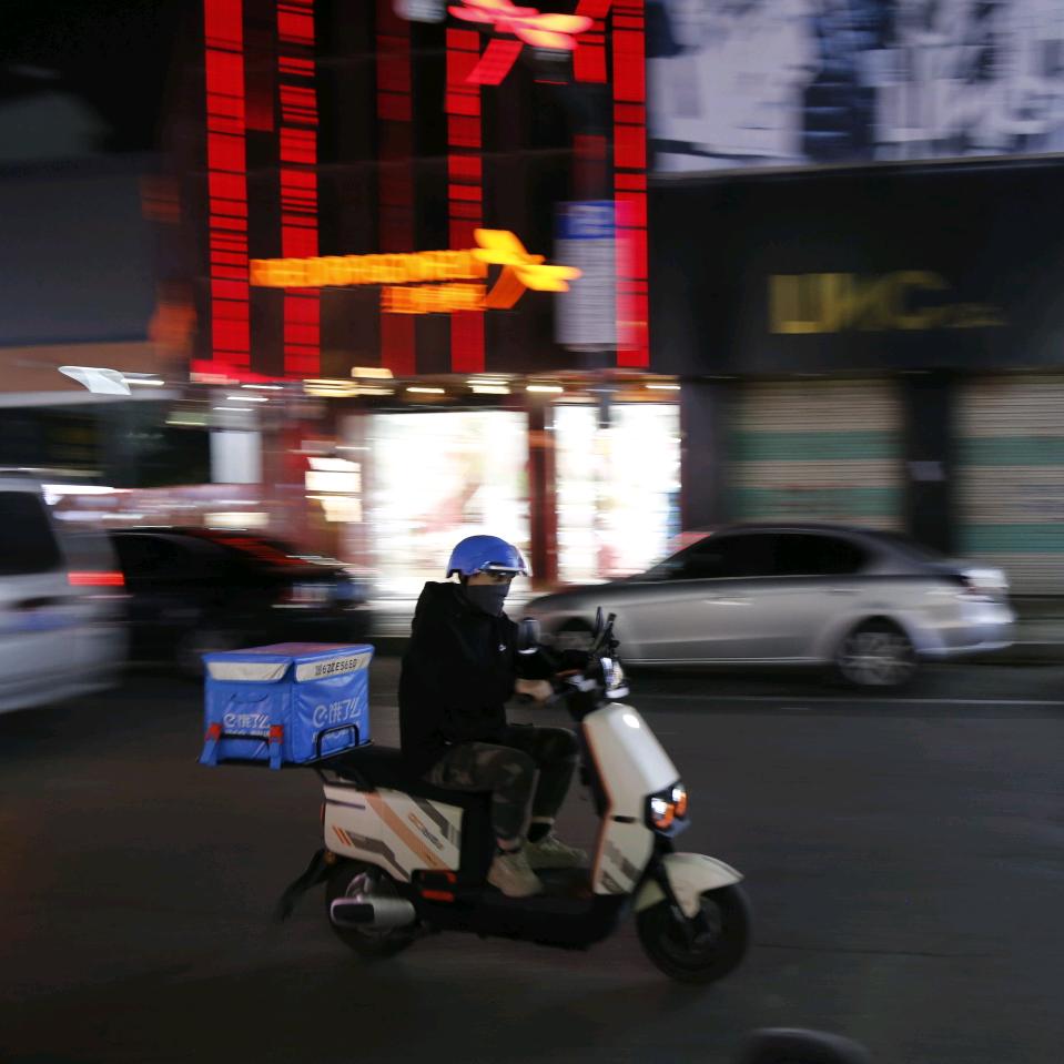 小刘骑不快