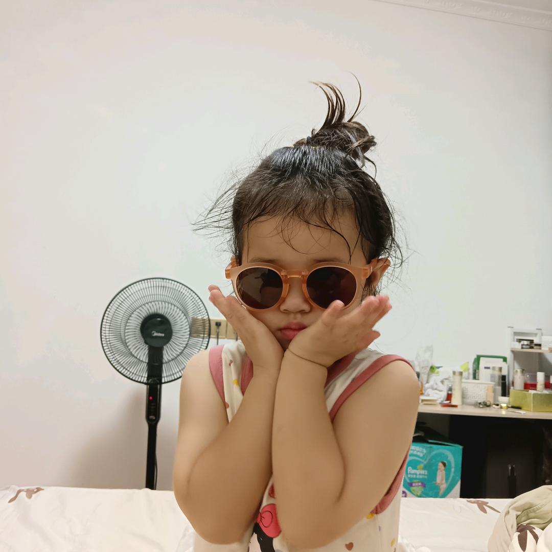 爱发脾气的小玥玥