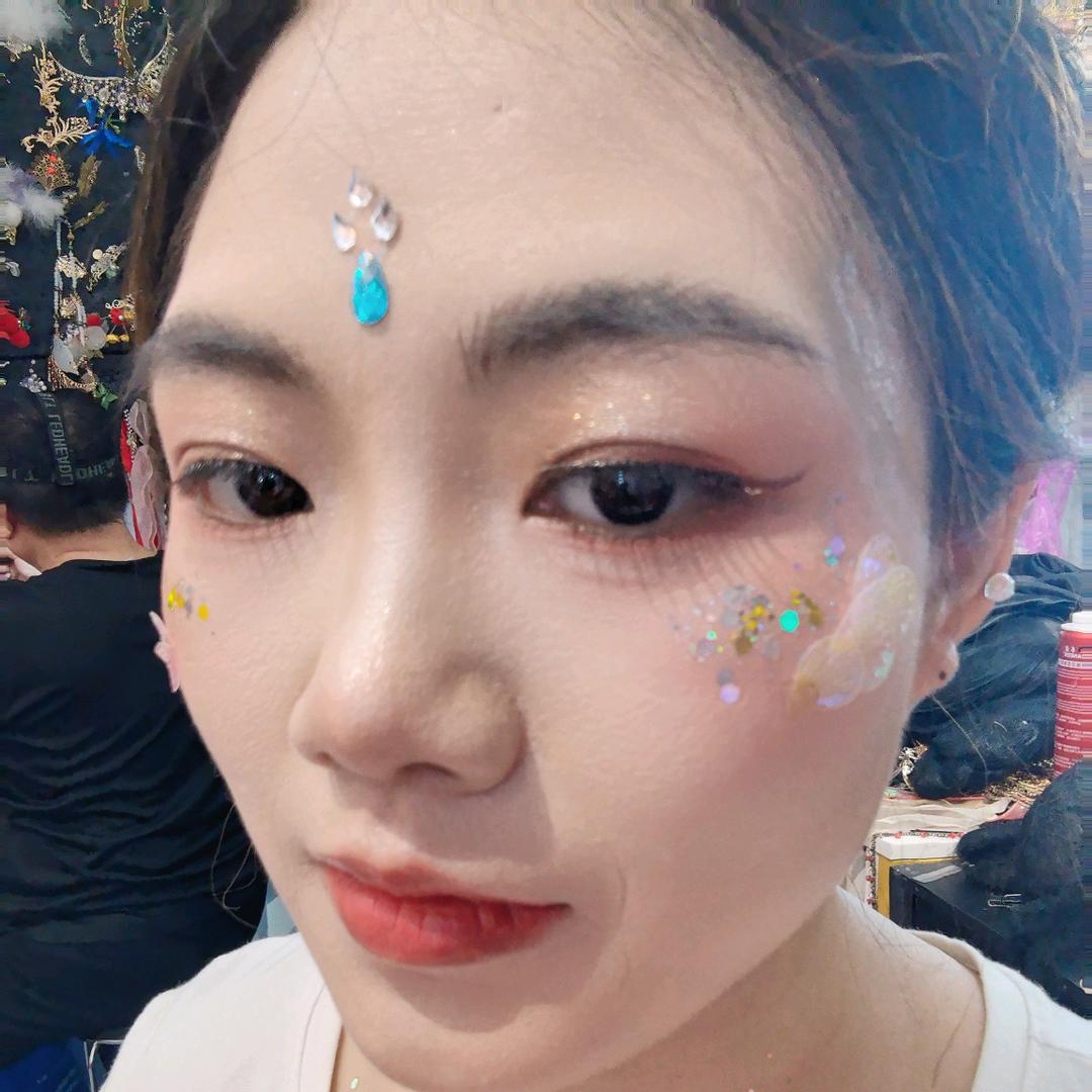 李黎