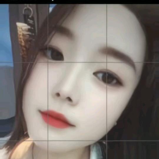 我是美的光伏小姐姐