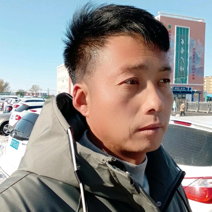 小亮