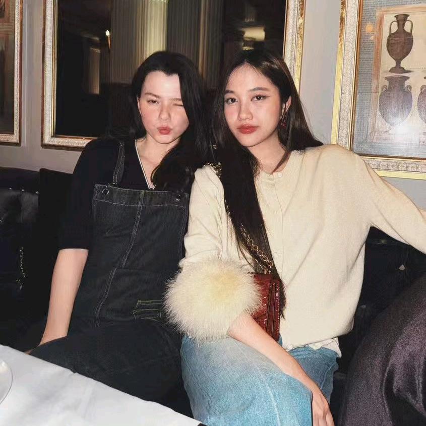 弗弗家有瑞贝卡FB🐰🦦权威妻妻