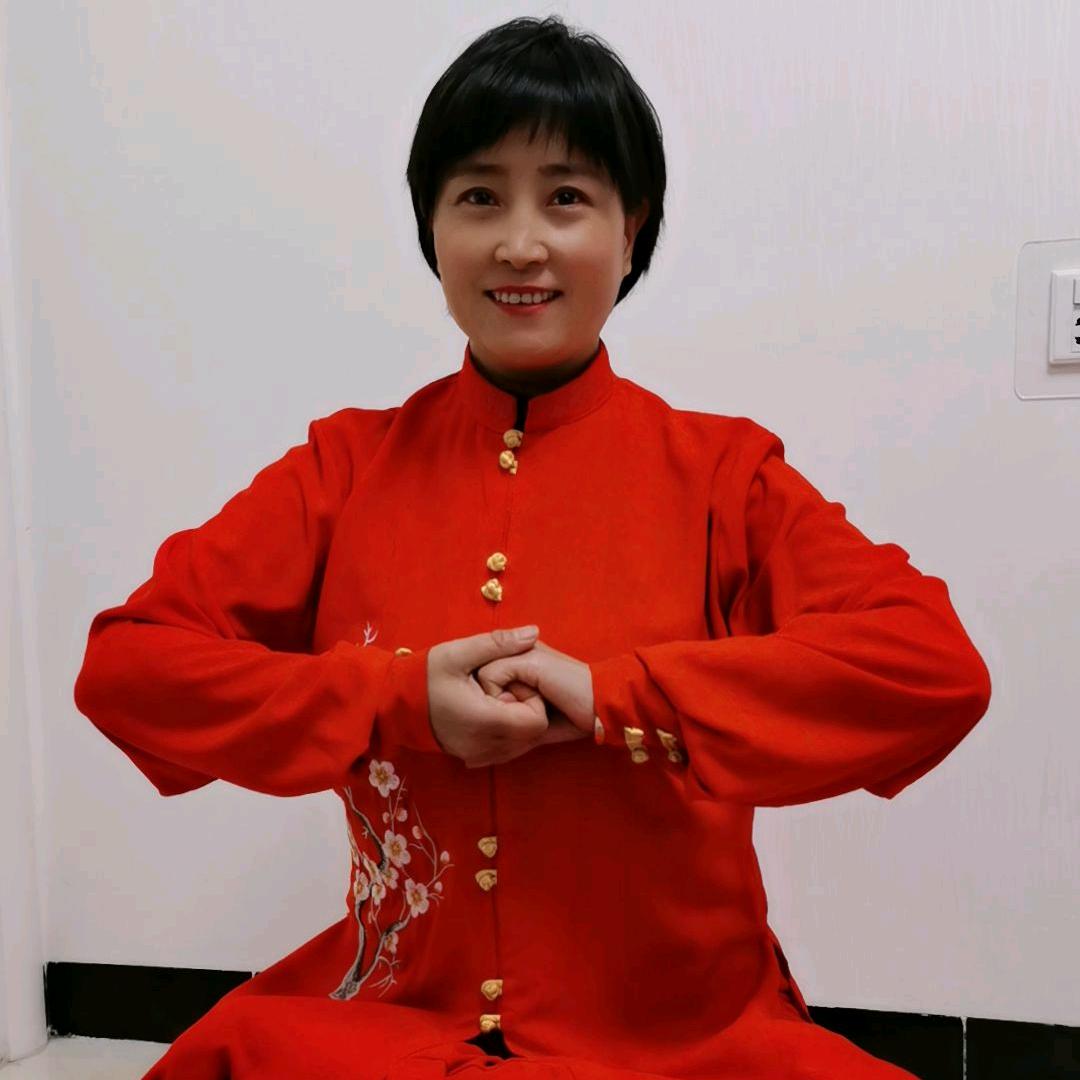 潜智大师姐