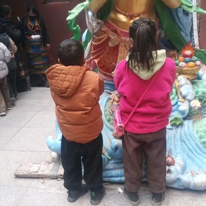 西藏男人