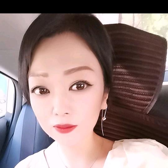 小鱼🐠🐠飞飞