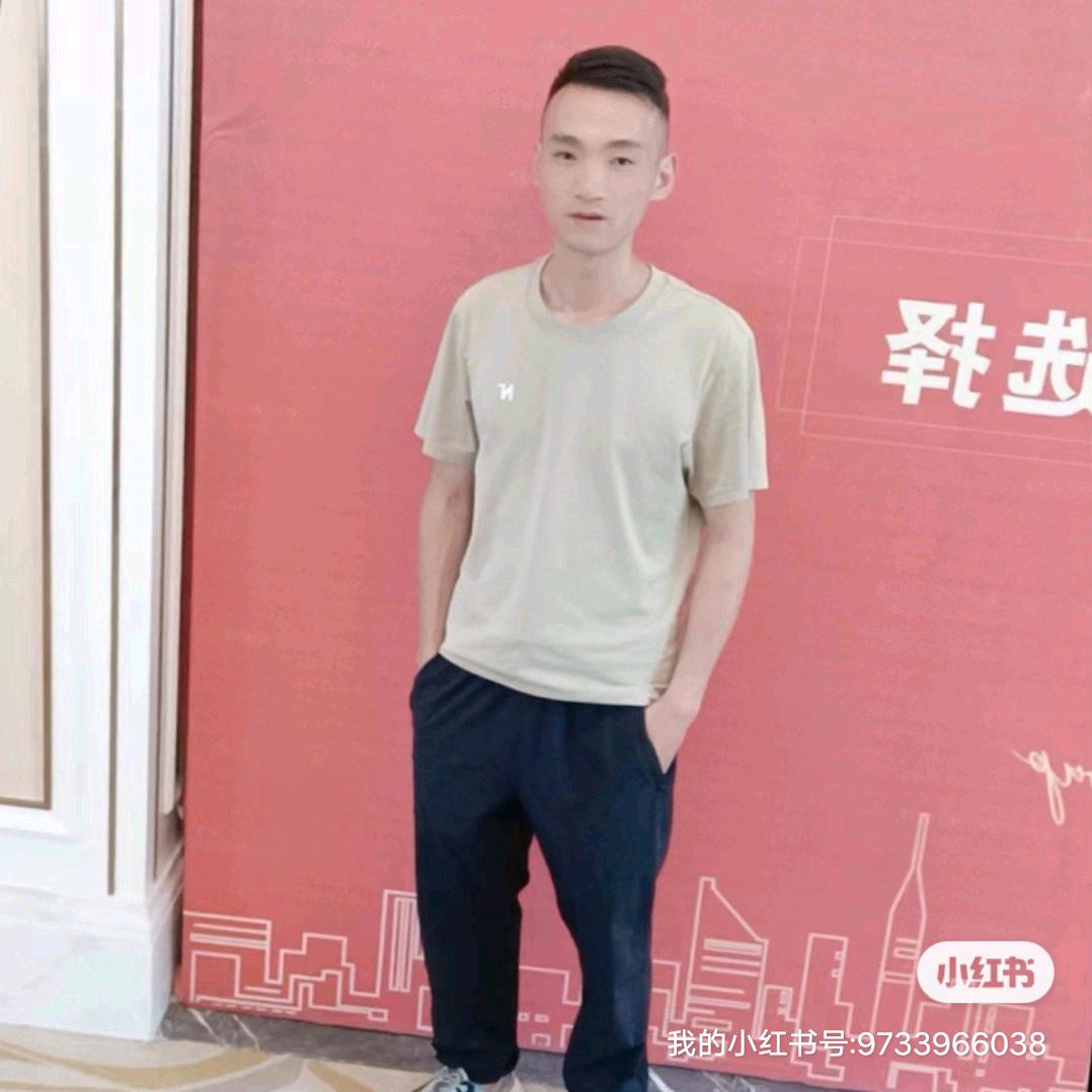 贵阳高端全屋定制工厂 王平