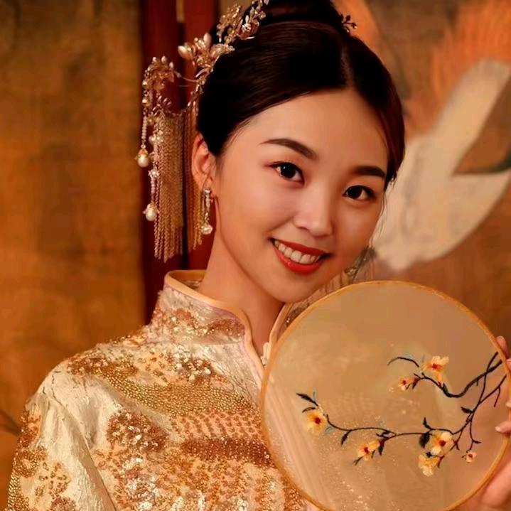 大迪晚10：30