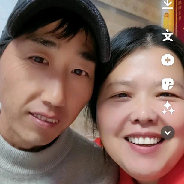大姐大和哥哥生活记录