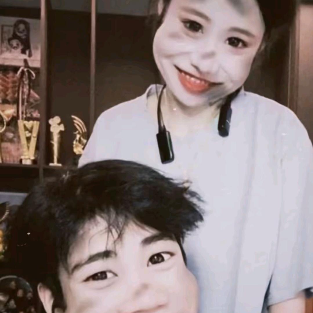 萌萌哒😊😊😊😊