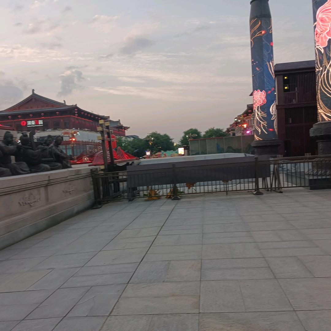 @龙兴