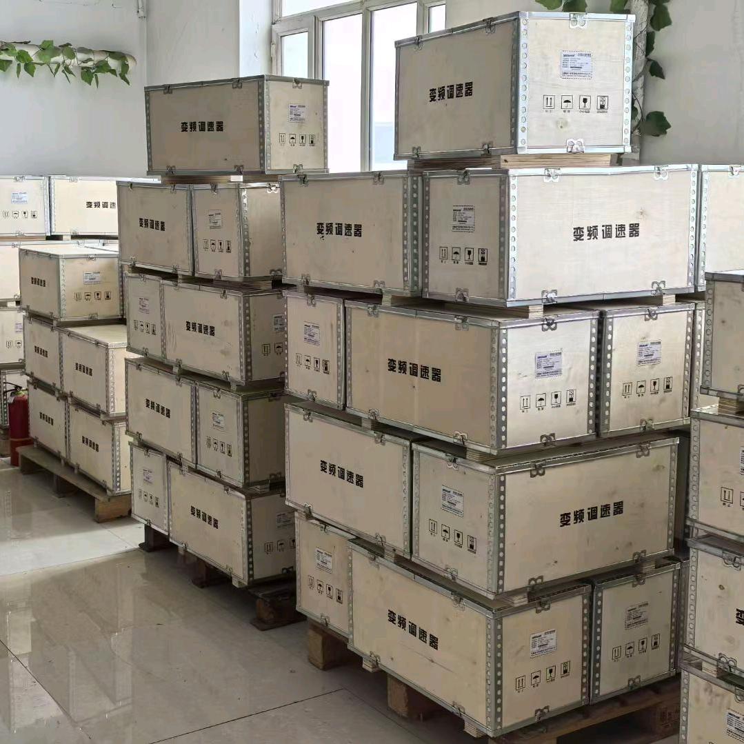 新疆乌鲁木齐宏格电气高低压成套配电箱配电
