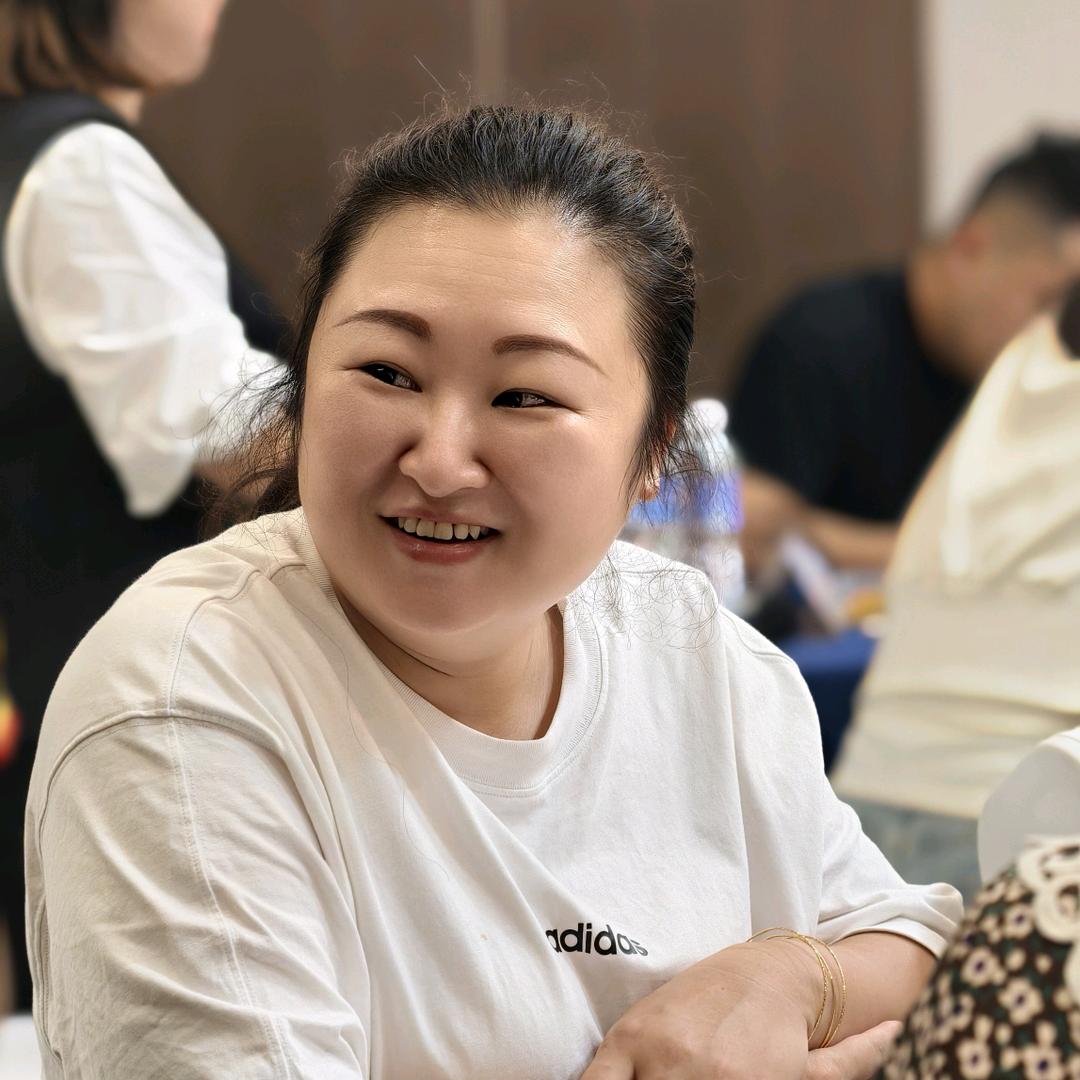 果掌柜芳姐