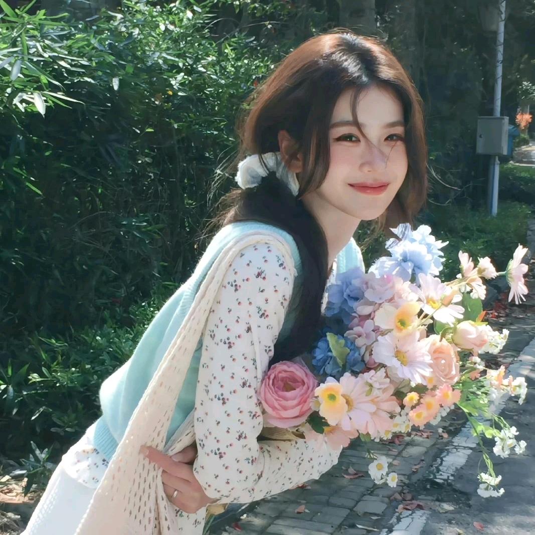 糕冷小美.
