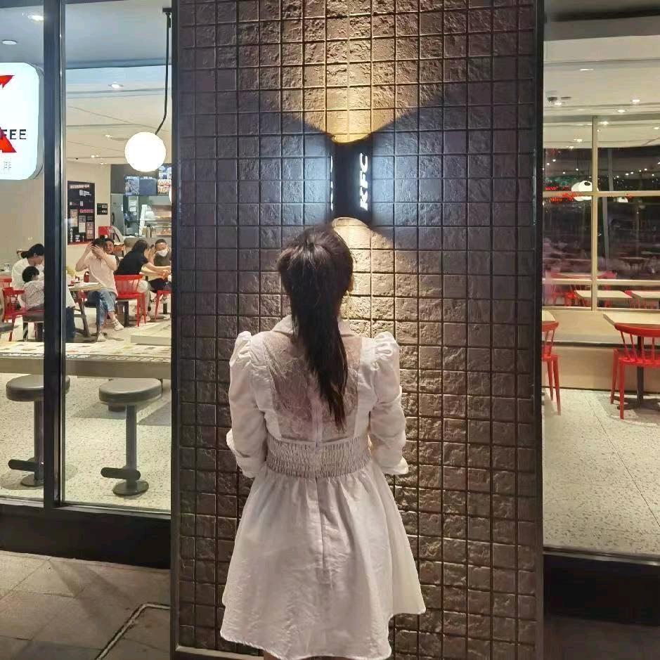 小杨很开心