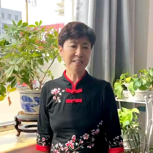 郝玉梅学生