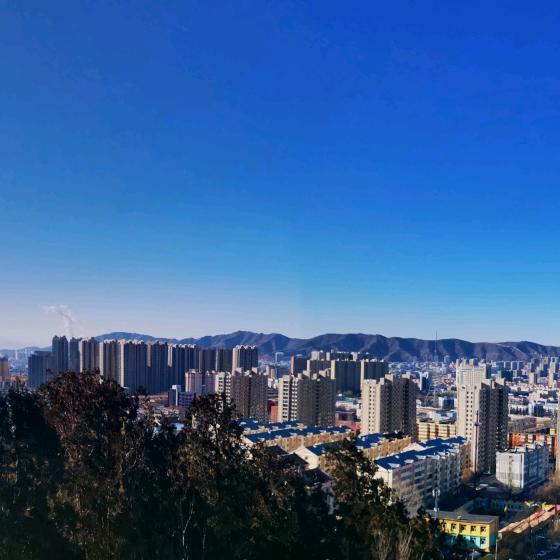 自在的在…