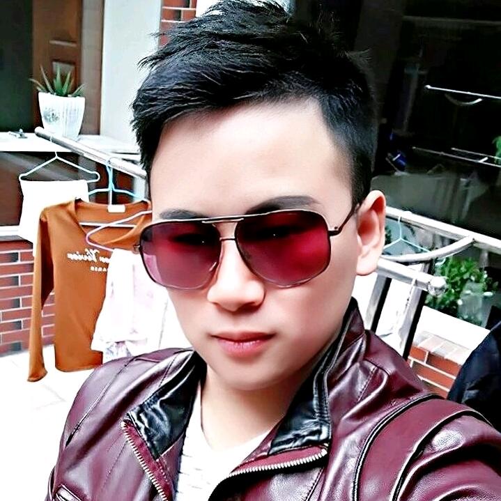 👑妳的专情佳哥