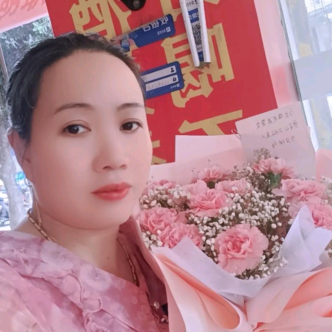 纯粮酒妹⊙ω⊙（早上8点10分开播）