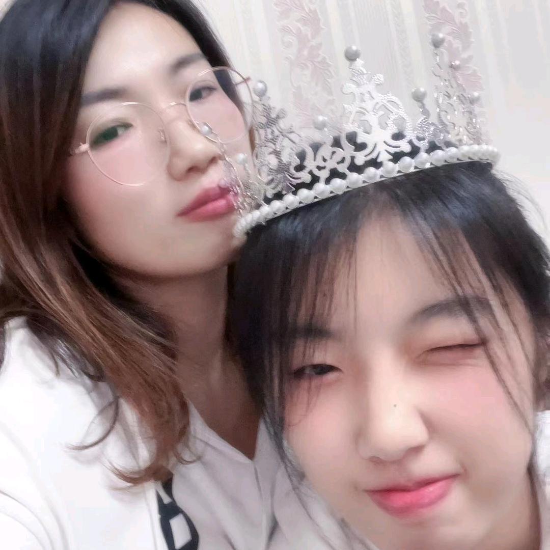 俩亲宝👨‍👩‍👧
