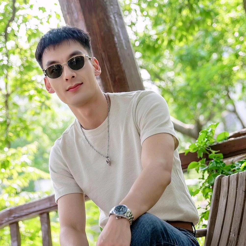 比心更痛的眼眸