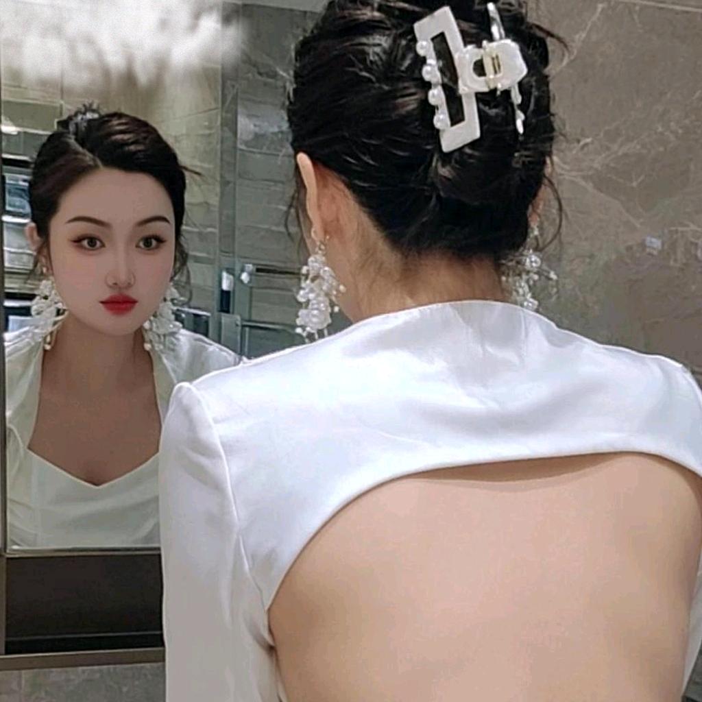 茉 莉
