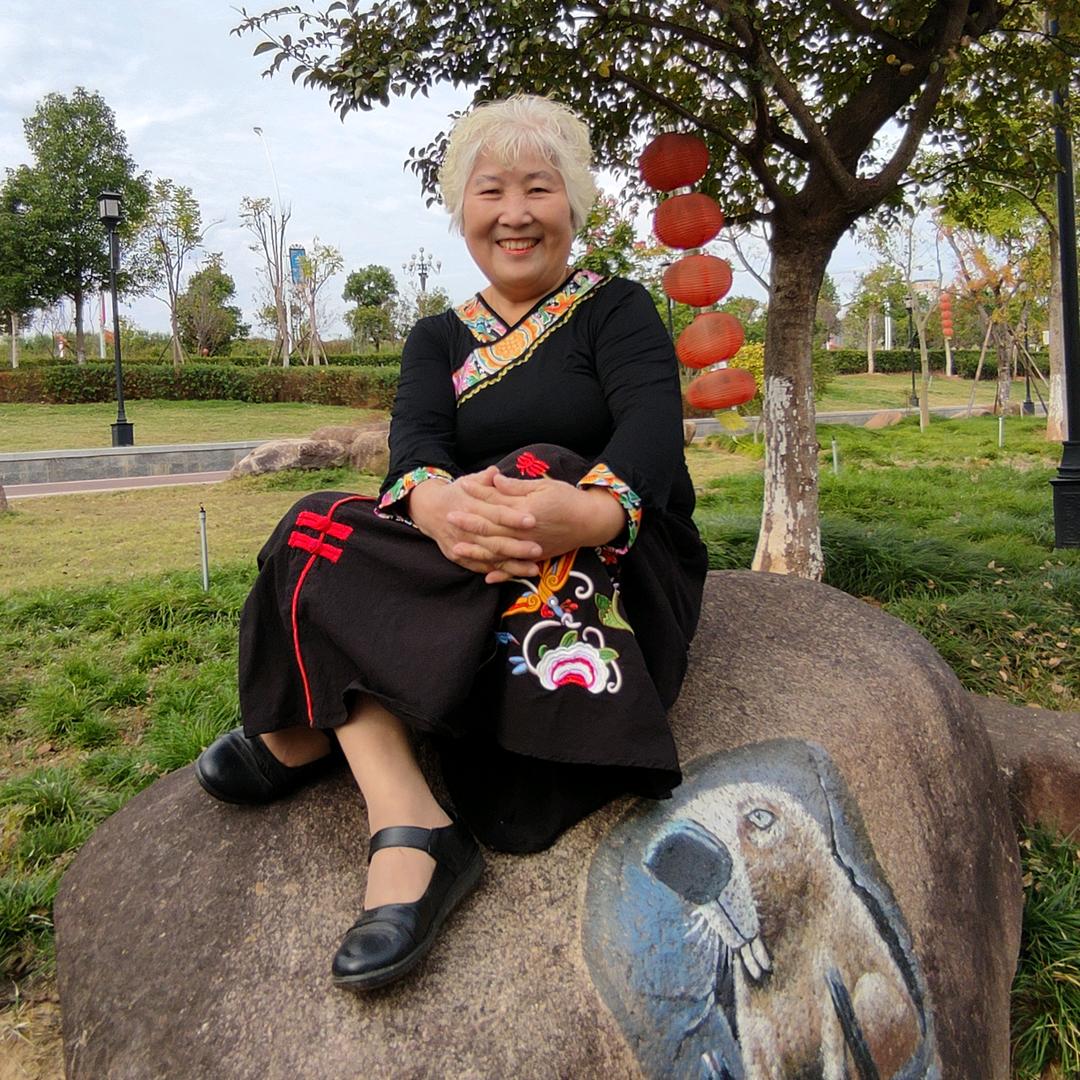 随缘爱你们哟🌹🌹🌹