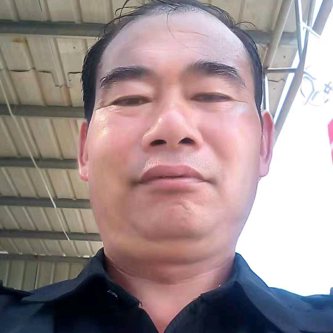 单身一人不逍遥，我叫杜明亮