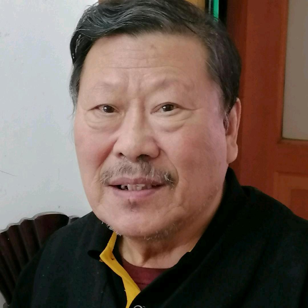 ÁÂ~(づ ●─● )づ~ед