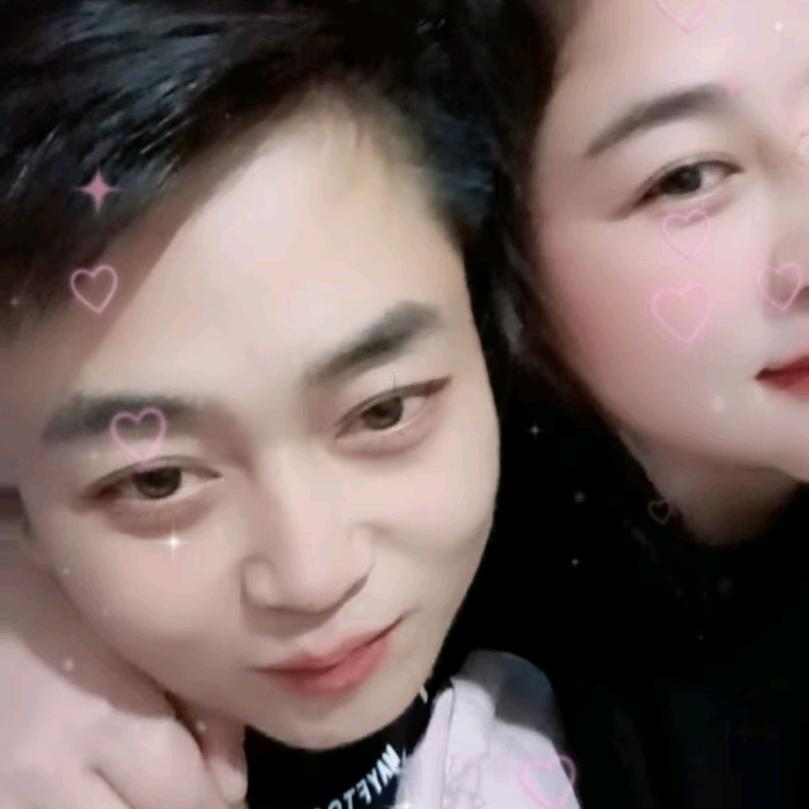 我醉在无人的街道。