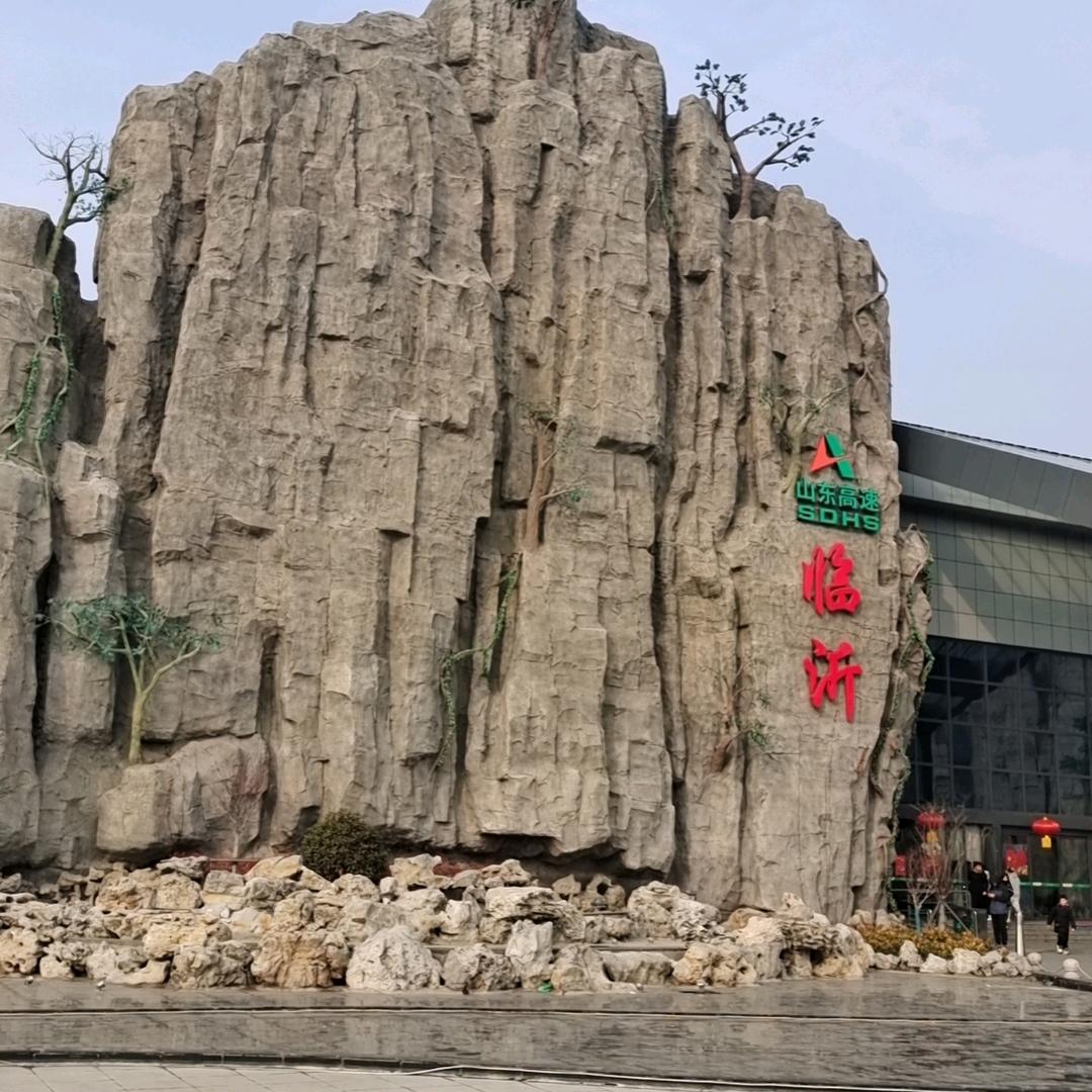 爱一个人很难丶