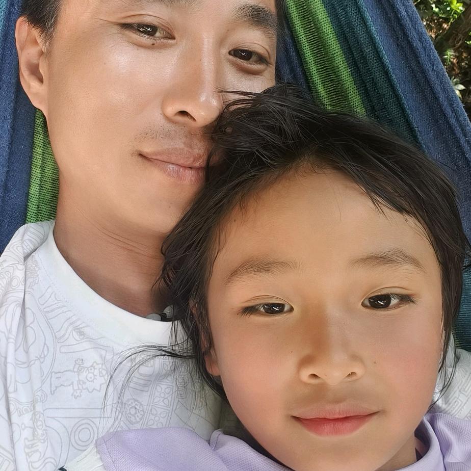 陌生人不期而遇