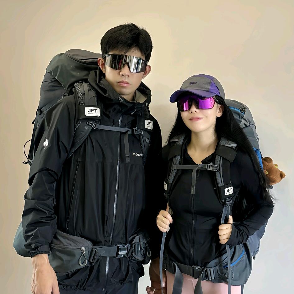 徒步CR7(女友带我去爬山)