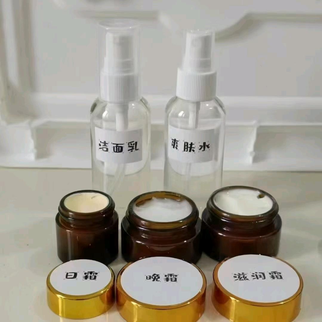 丽丽中药护肤