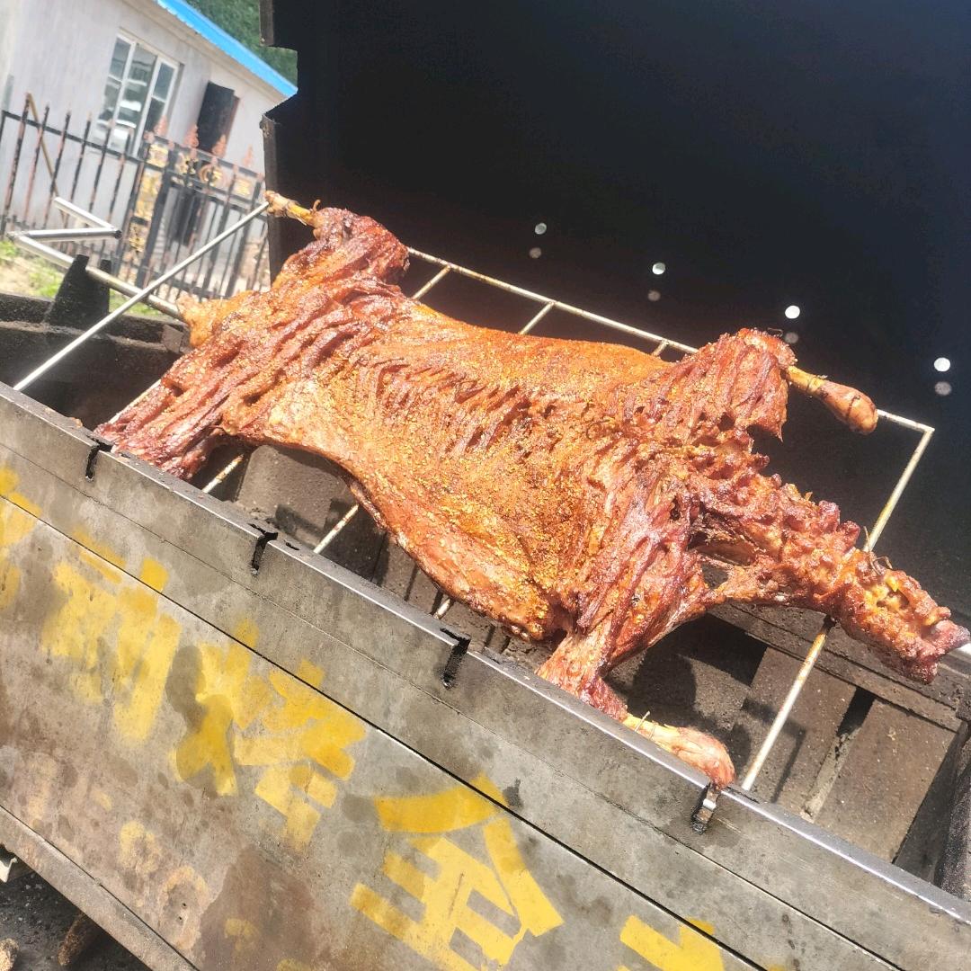 @五常☞东子☜户外烤全羊