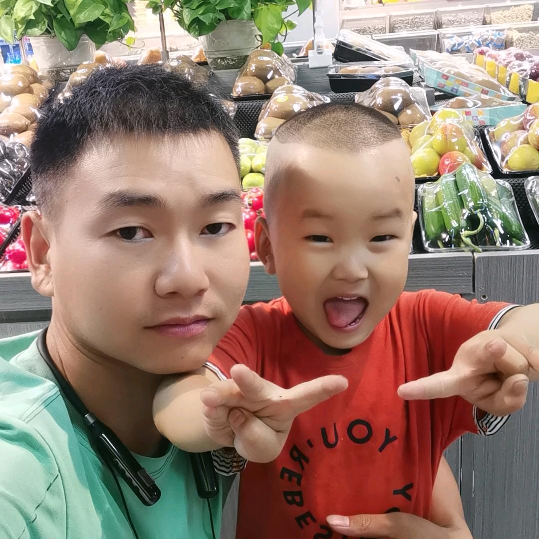 武锅爱钓鱼