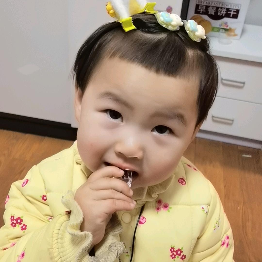 香烟爱🧘🏻‍♀️💓上手指